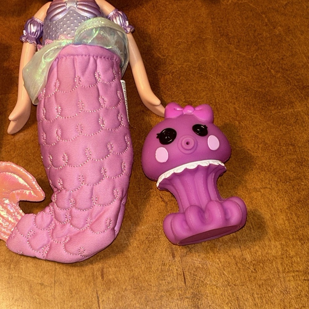 Lalaloopsy Bubbly Mermaid Full Size Doll Laguna Sea Splash With Pet Octopus B1 - Picture 4 of 4